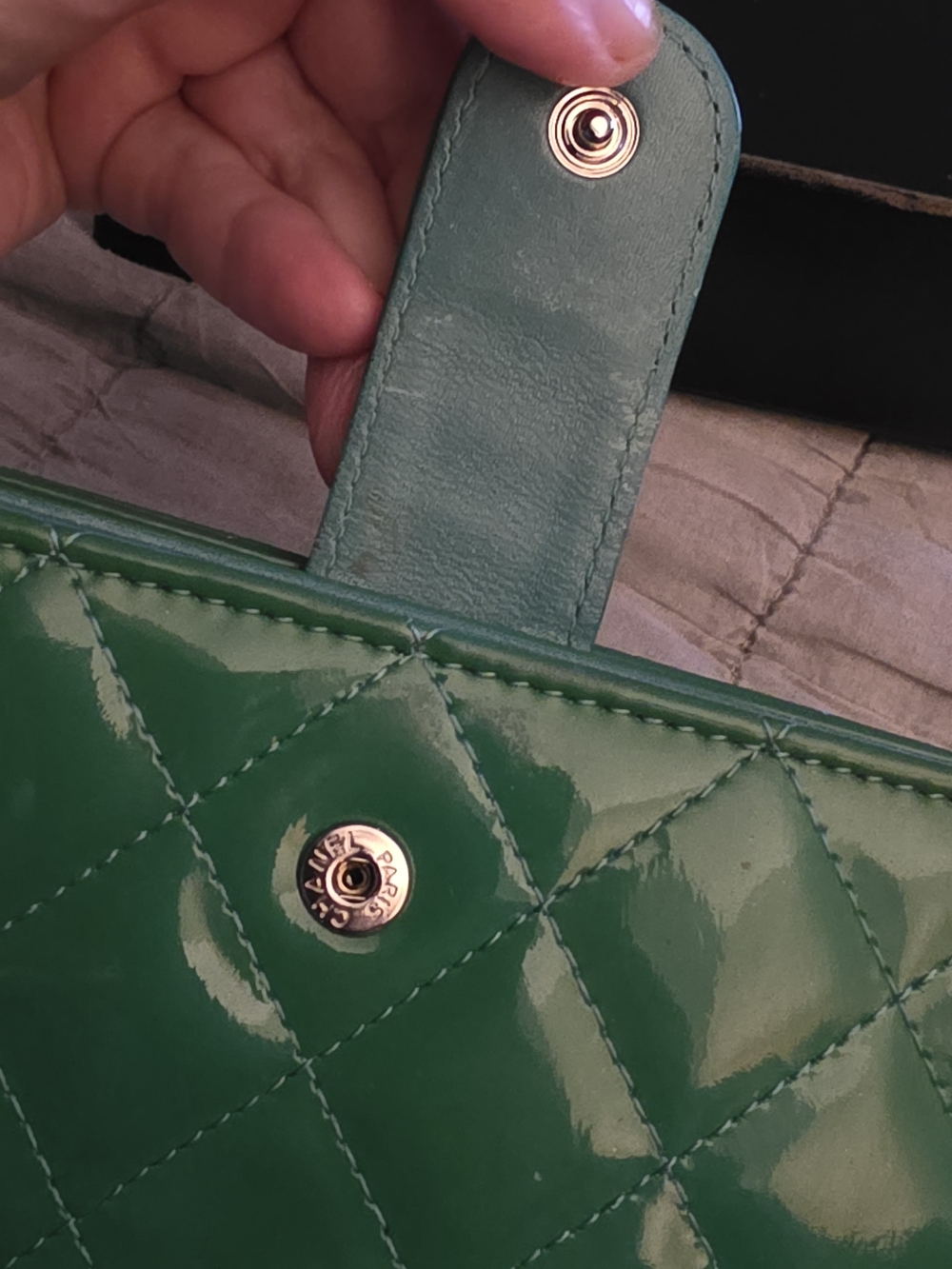 Chanel Quilted Patent Leather French Wallet/ Very Nice/ Timeless Classic - Picture 14 of 14
